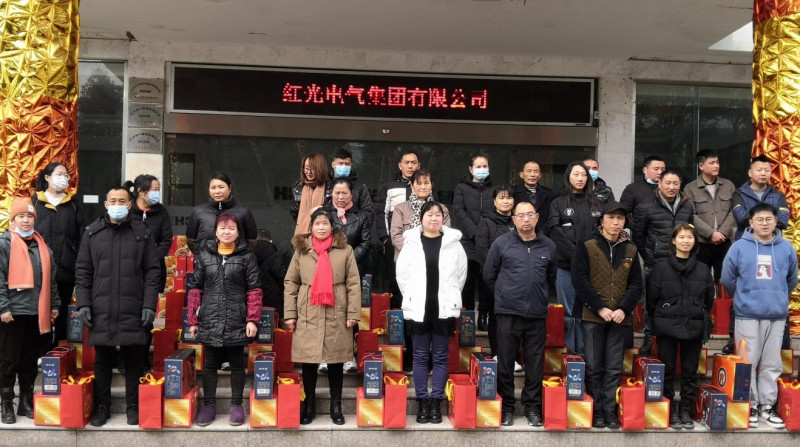 工会慰问送温暖，，浓浓眷注显真情